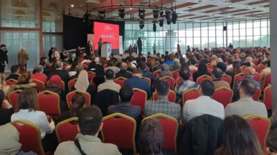 Bursa'da dezenformasyonla mücadele konusunda farkındalık oluşturmak amacıyla seminer düzenlendi.