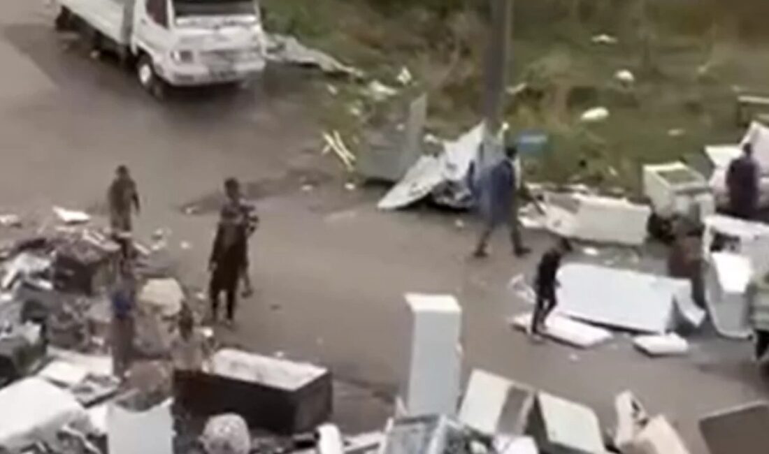Bursa'nın Orhangazi ilçesi Muradiye Mahallesi'nde, Sakallı Tesisleri'nin arkasındaki alana bırakılan
