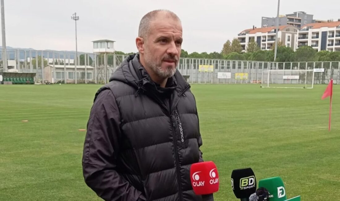 Bursaspor Teknik Direktörü Mustafa Er, Pendikspor maçı öncesinde takımın performansına