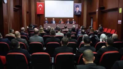 Bursa Büyükşehir Belediyesi bünyesinde görev yapan BUSKİ Genel Müdürü Mehmet