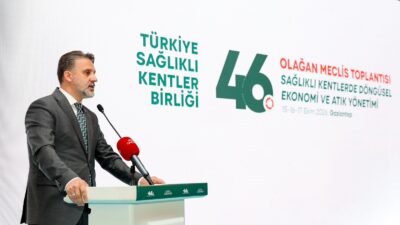 Türkiye Sağlıklı Kentler Birliği’nin 46. Olağan Meclis Toplantısı’nda konuşan Bursa