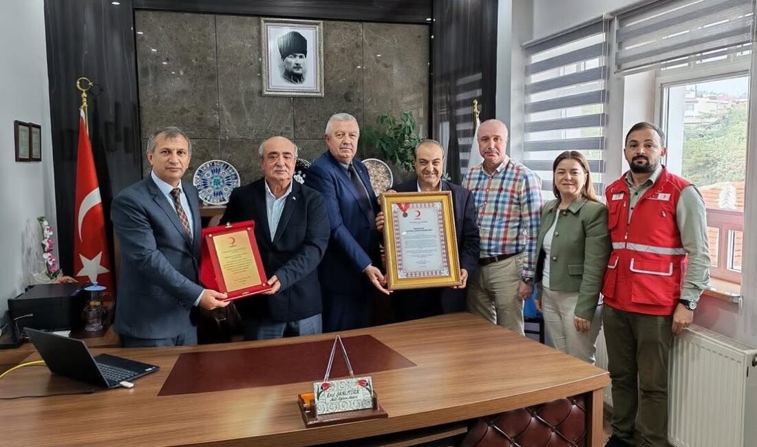 Türk Kızılay, 2025-2026 eğitim-öğretim yılında Orhangazi’de düzenlenen kan bağışı kampanyalarında
