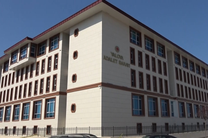 26 Eylül 2025 tarihinde Yalova’nın Çınarcık ilçesinde  6'ncı kattaki evinin