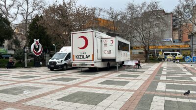 Türkiye Cumhuriyeti'nin kuruluşunun 103. yıl dönümü kutlamaları çerçevesinde, vatandaşları yardımlaşma