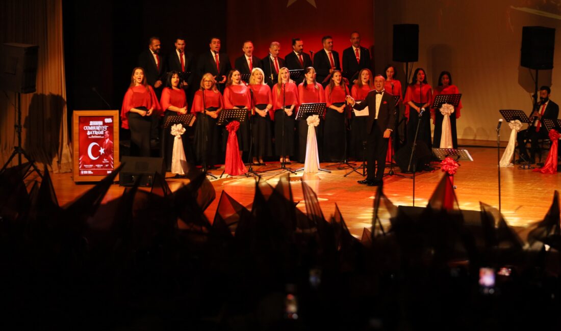 Bursa Büyükşehir Belediyesi, Cumhuriyet’in 103. yıl dönümünü Türk musikisinin en