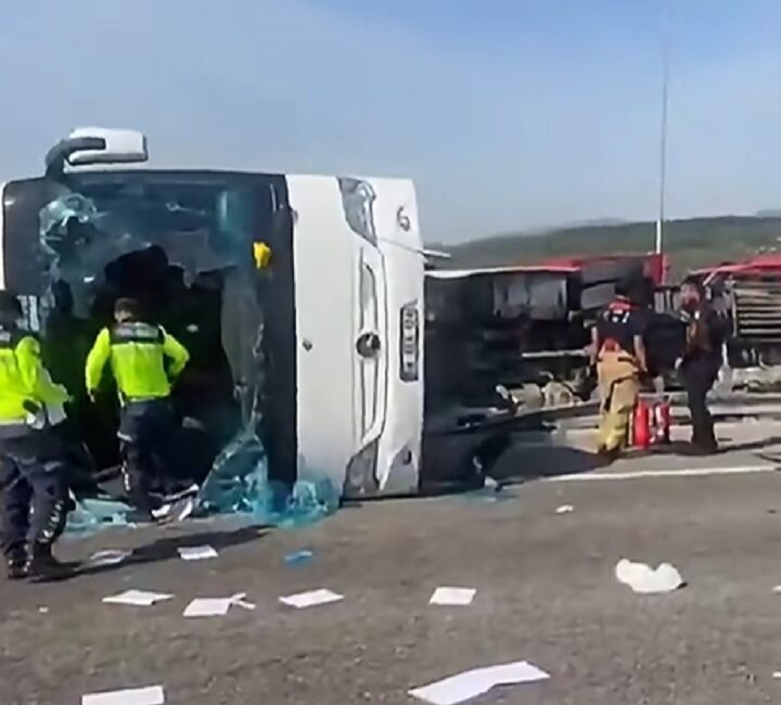 Bursa’dan Denizli’nin Pamukkale ilçesindeki kaplıcalara gitmek üzere yola çıkan tur